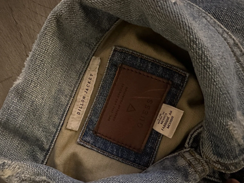 $99 Guess Men's Blue Dillon Studded Denim Jean Jacket Coat Size Large - Image 3 of 4