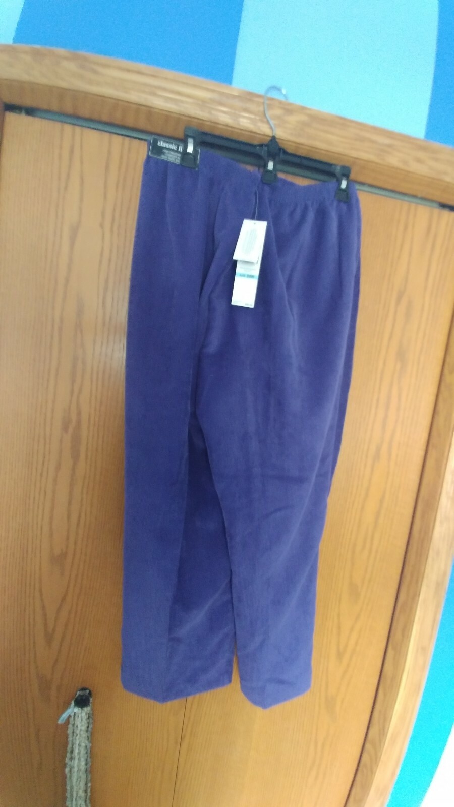 SWEET NWT Alfred Dunner Women's LA Lakers Purple Corduroy 20 W Pants