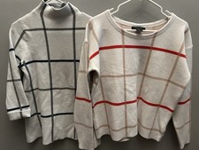 Tahari Medium Sweaters - Lot of 2