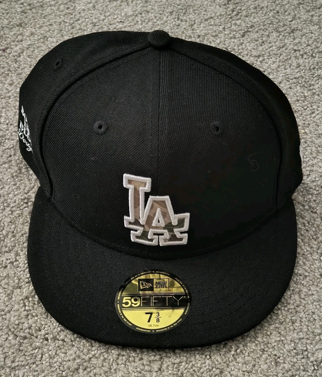 Los Angeles Dodgers Black MLB Fan Apparel & Souvenirs 7 3/8 Size