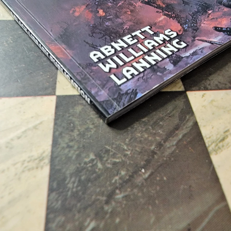 Titan by Andy Lanning, Anthony Williams and Dan Abnett Ex-Library - Image 4 of 4