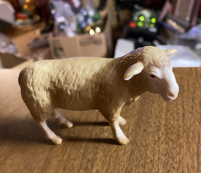 VTG Nativity Brown Sheep Plastic Christmas Figurine 3.5'' Germany Schleich 2000