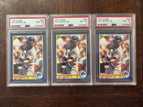 1990 SCORE - KEN GRIFFEY JR.  #560 - PSA 8 - Seattle Mariners