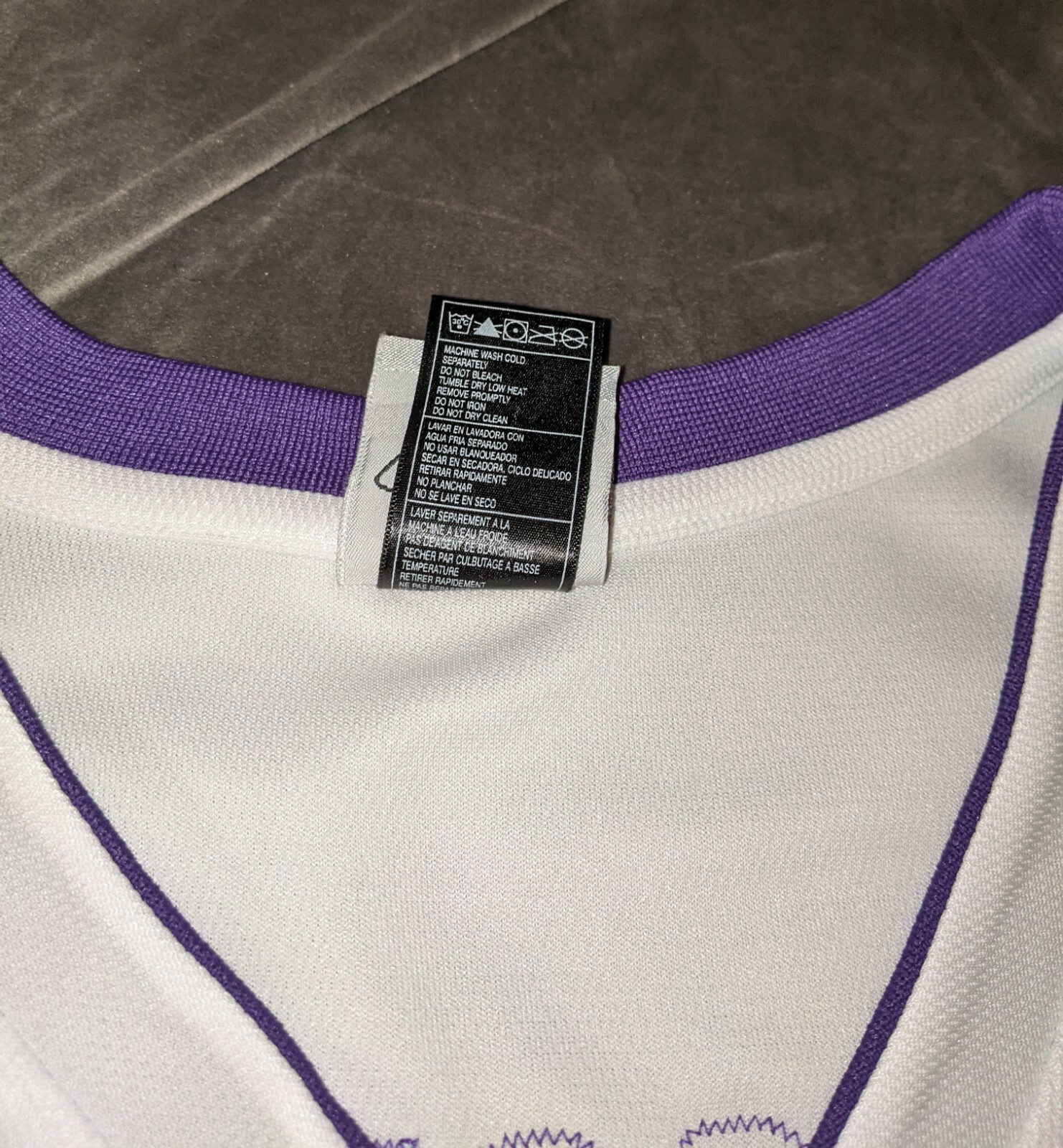 MUGGSY BOGUES Reebok TORONTO RAPTORS AUTHENTIC Jersey 52 NBA