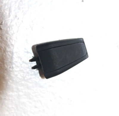 BMW OEM E53 X5 00-06 rear window blind sun shade holding clip hook suv 2000-2006