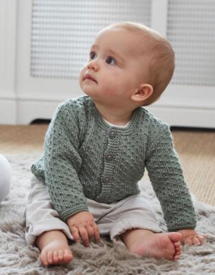 Sirdar Hayfield - Kuschelig Kaschmir Merino Dk, Strickjacke 5241