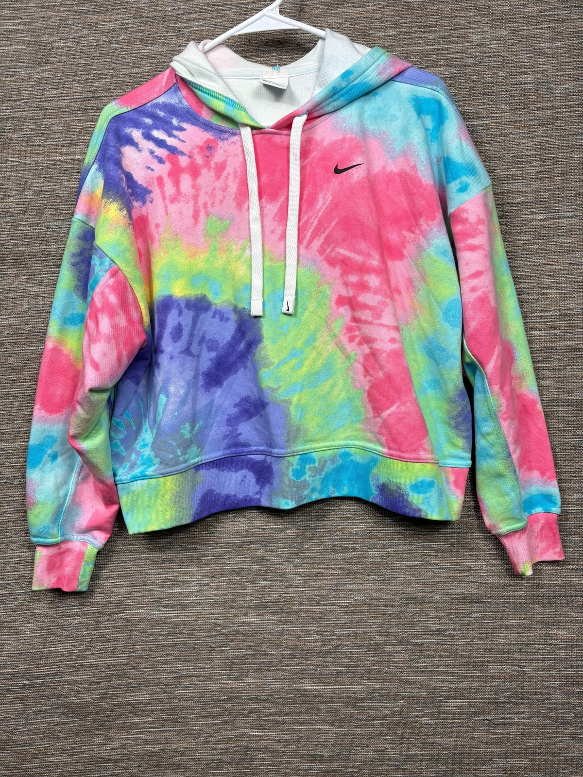 Nike Hoodie Womens Medium Multicolor Tie Dye Fleece Pullover Cropped DR8156-658