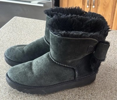 UGG Mini Bailey Bow Winter Boots Women s Size 5 36 EU Green Leather Sheepskin