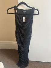 New With Tags Express Woman’s Black Dress Size 0 / XS | Stretchy Mid Length