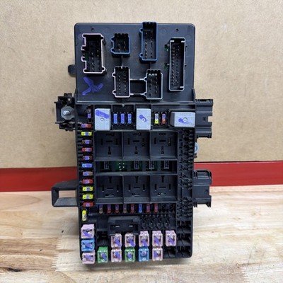 7L3T-14A067-AA Ford 2007 2008 F150 Fuse Box Interior Relay Junction Block D68