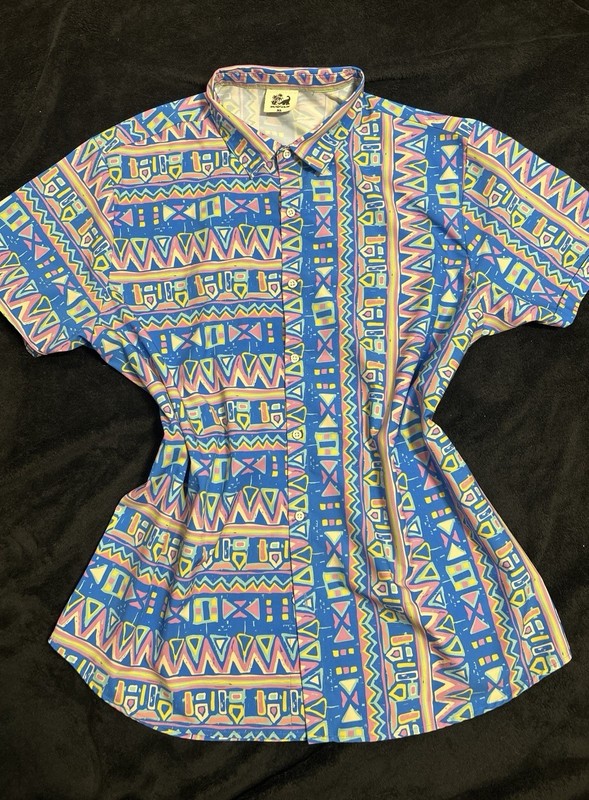 SurfCuz Men's XL Regular Button-Up Shirt Short Sleeve Geometric Blue Multi