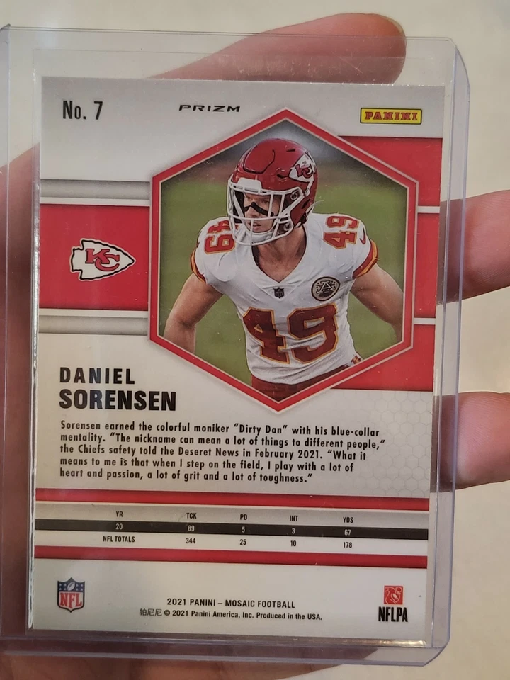 2021 Panini Mosaic Daniel Sorenson Genesis Prizm! Kansas City Chiefs! RARE!! - Image 3 of 3