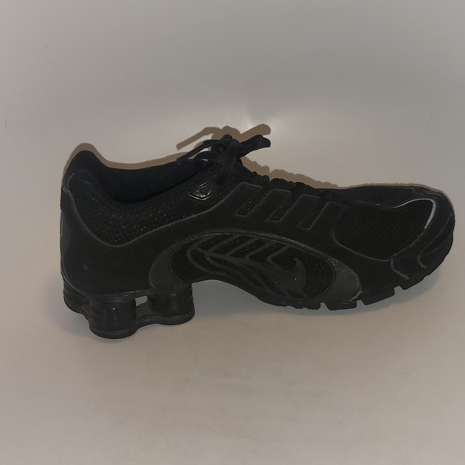 nike shox navina