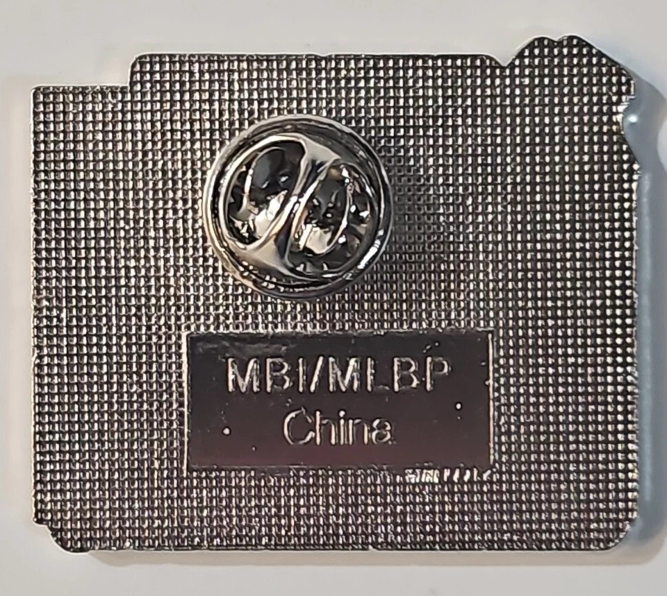 YANKEE STADIUM OPENING DAY 4/16/09 MLB BASEBALL PIN NEW YORK YANKEES - Image 2 of 2