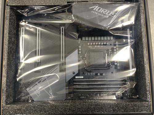 GIGABYTE TECHNOLOGY Z590 AORUS MASTER (QTP023559) - Bild 4 von 8