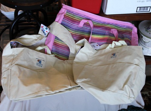 Lotto di 15 borse a tracolla, spiaggia, libro per rivendita Beekman, Levi Strauss - Foto 2 di 9