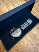Analog Armbanduhr schwarz Edelstahlarmband ru...