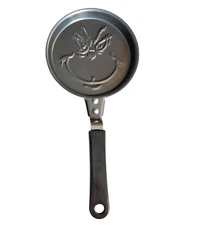 Christmas Grinch Dr. Seuss Pancake Frying Pan