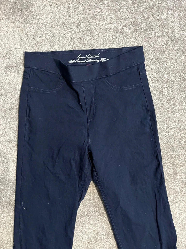 CALÇA FEMININA GLORIA VANDERBILT ALL AROUND EFEITO EMAGRECIMENTO TAMANHO M Azul - Imagem 2 de 4