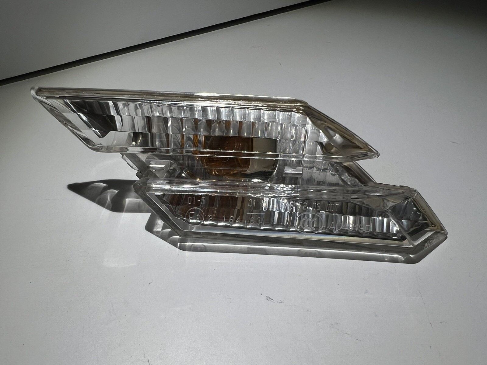 05 BMW 645ci E63 Left Driver Side Marker Light Lamp 7165809 for  