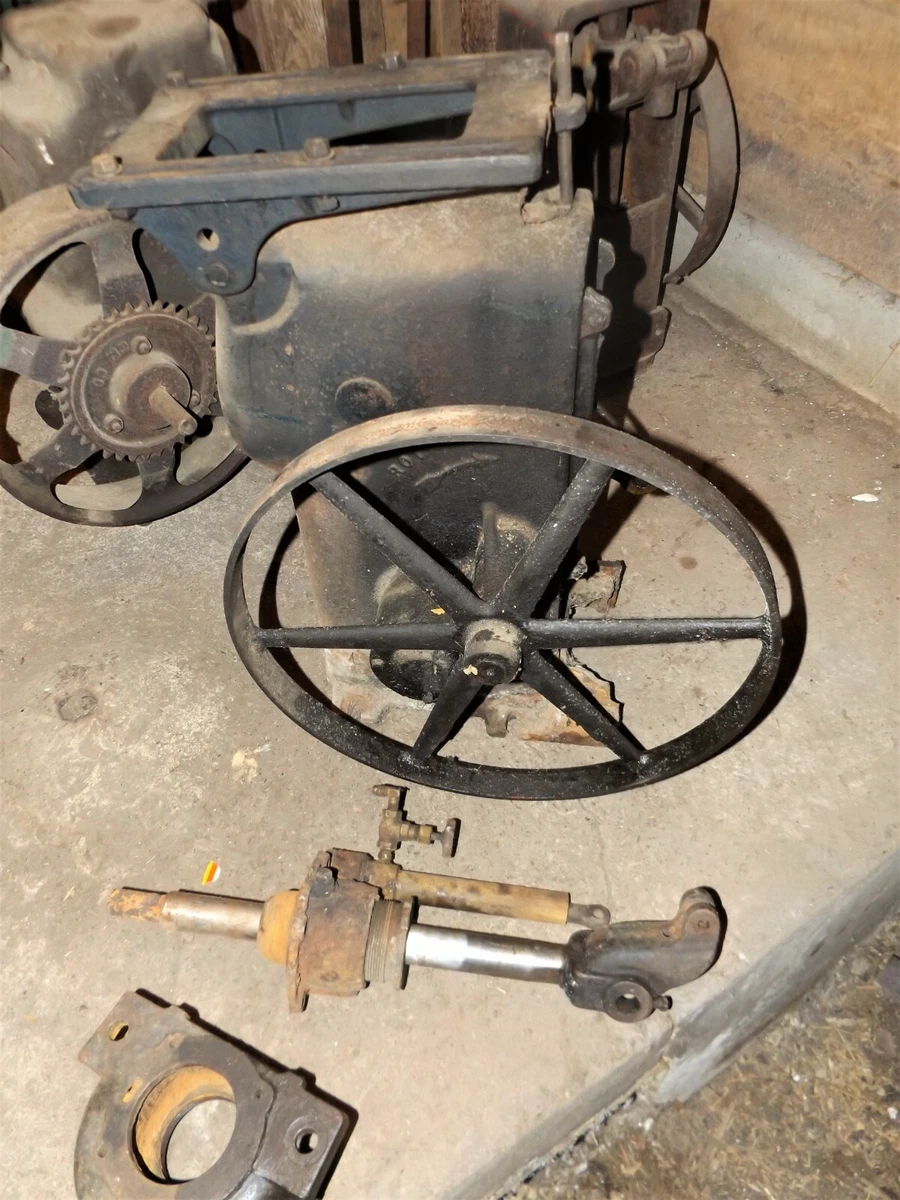 1935 Vintage Goulds Well Pump Belt Driven 6 in Stroke