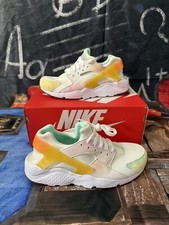 Size 6.5 GS - Nike Huarache Run Low Supernova