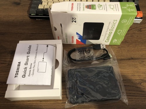 DISCO DURO EXTERNO TOSHIBA CANVIO BASICS 2TB SIN USAR - Imagen 3 de 4