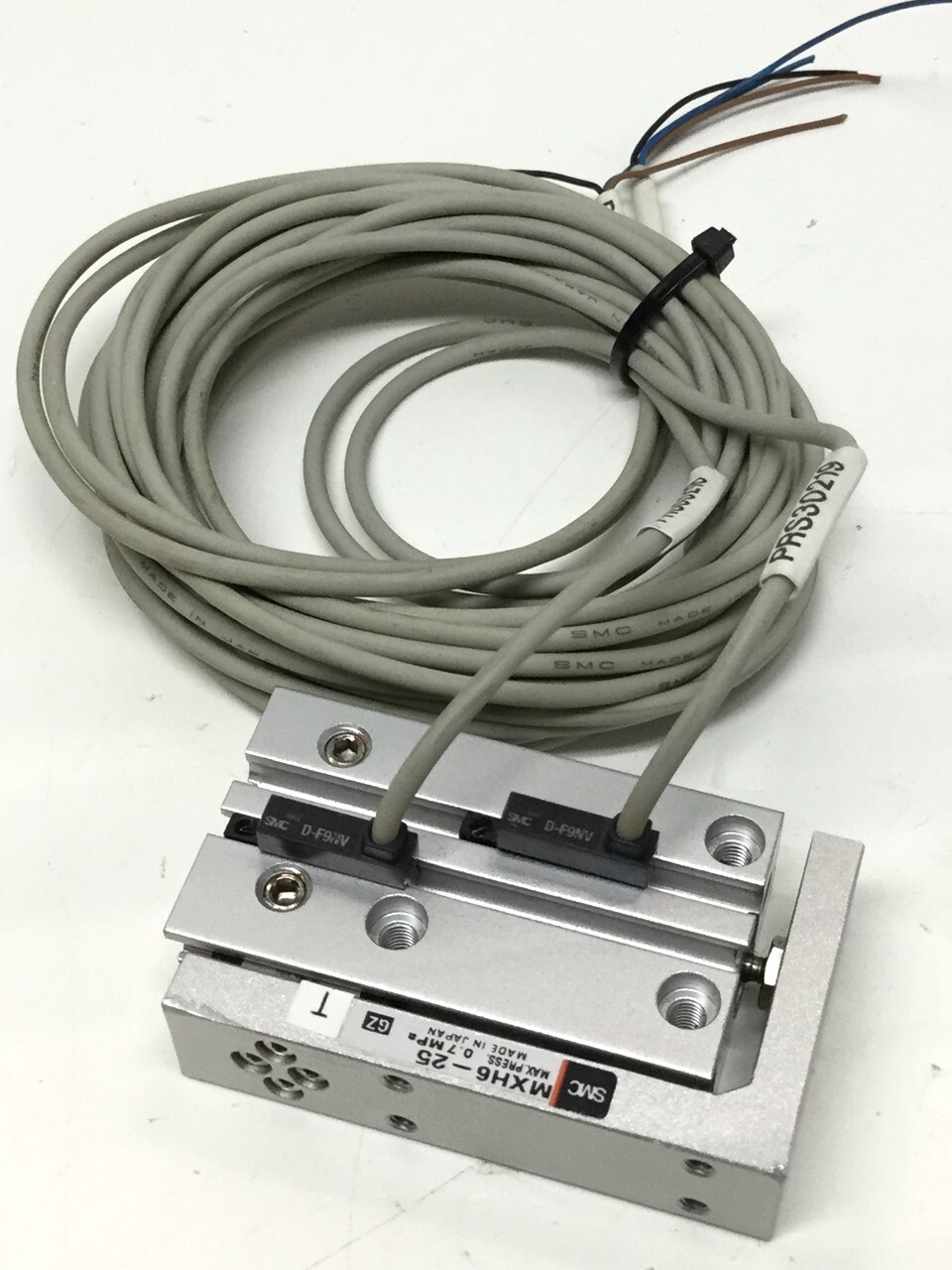 SMC MXH6-25 Compact Cylinder Linear Guide Slide Table, Bore: 6mm, Stroke: 25mm