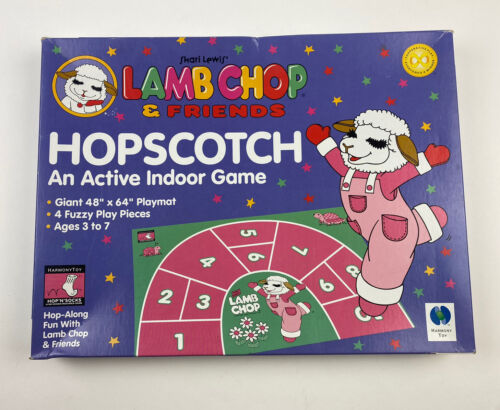 Vintage Lamb Chop Hop Scotch Game 1993 Indoor Party Game RARE *Manquant 1 Balle* - Photo 1 sur 5