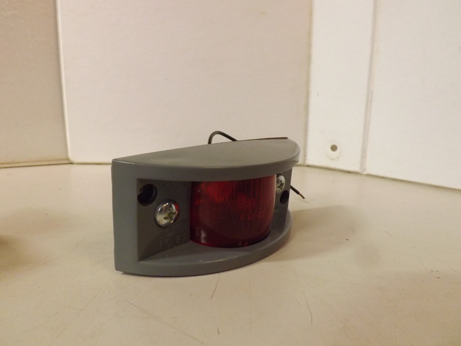 PM-122R ~ Trailer Truck Marker Clearance LIGHT ~ RED ~ Armored | eBay