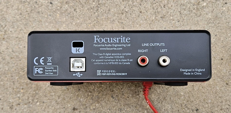 Focusrite Scarlett Solo 2nd Gen USB Audio Interface - Image 4 of 4