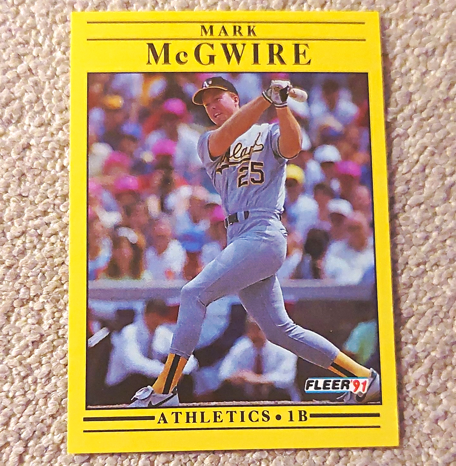 Fleer 1991 Mark McGwire Oakland Athletics #17 Base Set Six Lines Back ...