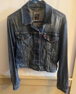 Levis Trucker Jacket Girls Large Blue Denim Long Sleeve Button Up Jean Youth L