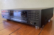 Sweet Pioneer PD-5500 20-Bit CD Player - 1990 - KM3609436 - Japan
