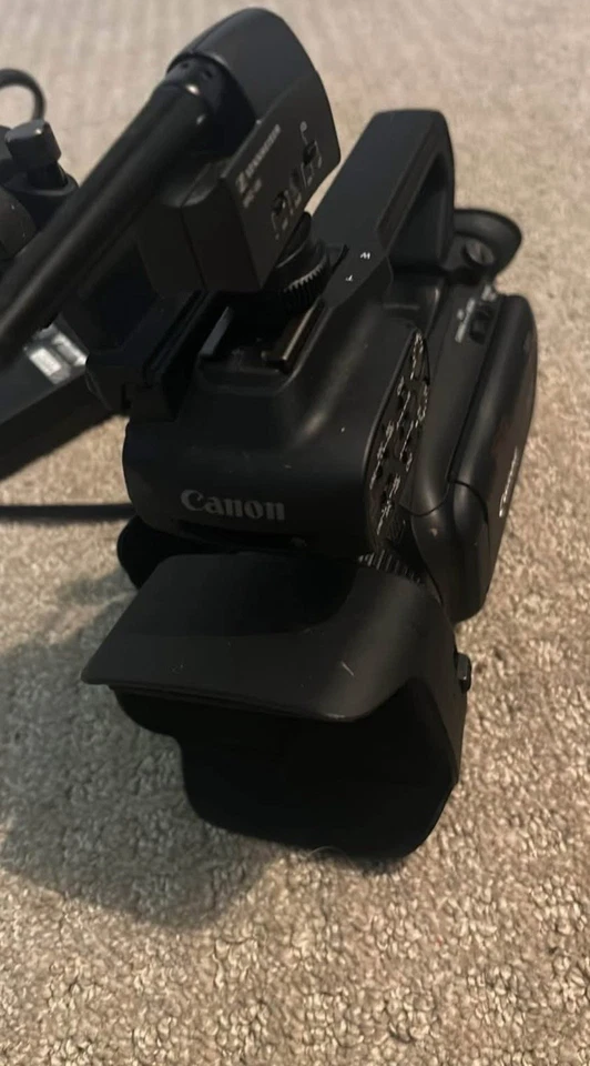 Videocámara profesional Canon 2218C002 XA11 Foto 3 de 3