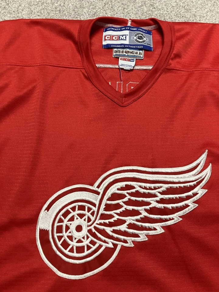 Camiseta Gordie Howe Vintage Auténtica Detroit Red Wings CCM NHL 56 XXL/2X MiC Foto 3 de 4