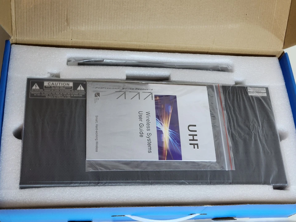 GTDaudio G-787 UHF Wireless Microphone System 4-Channel Handheld Mics - Image 4 of 4