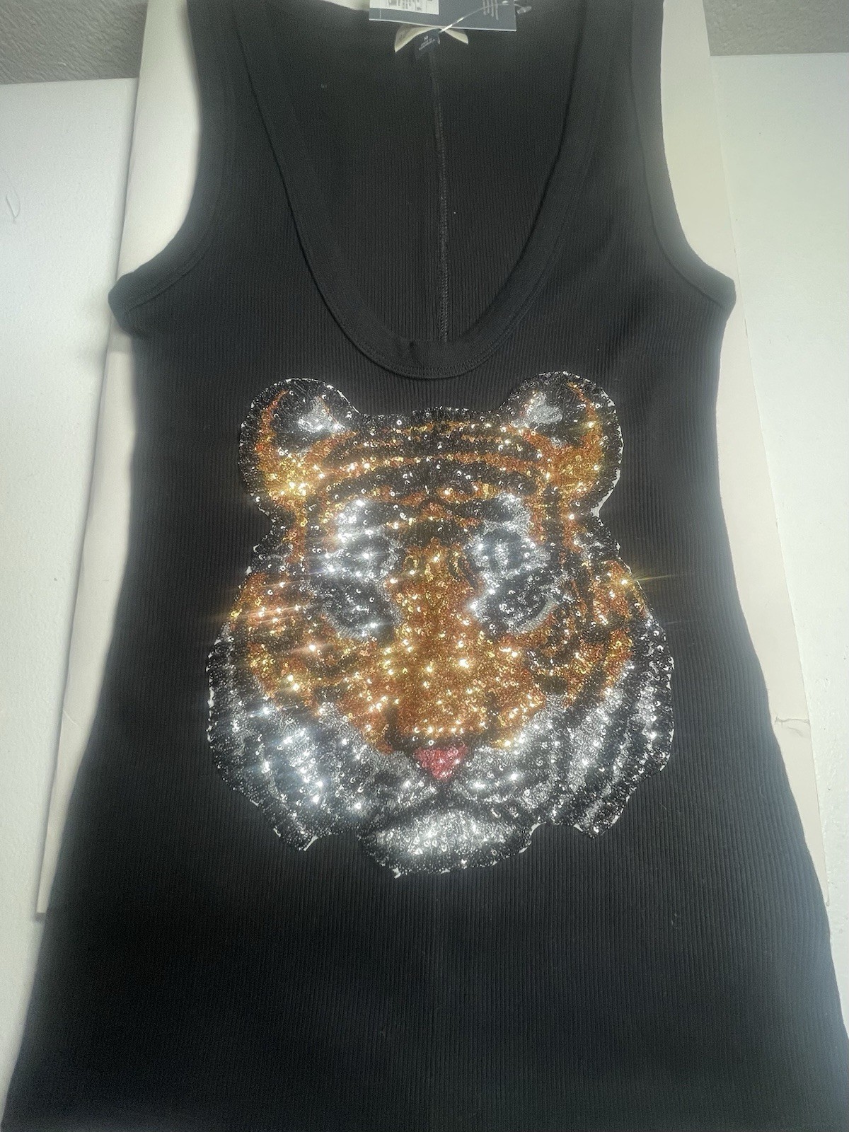 Women's Medium Tank Top