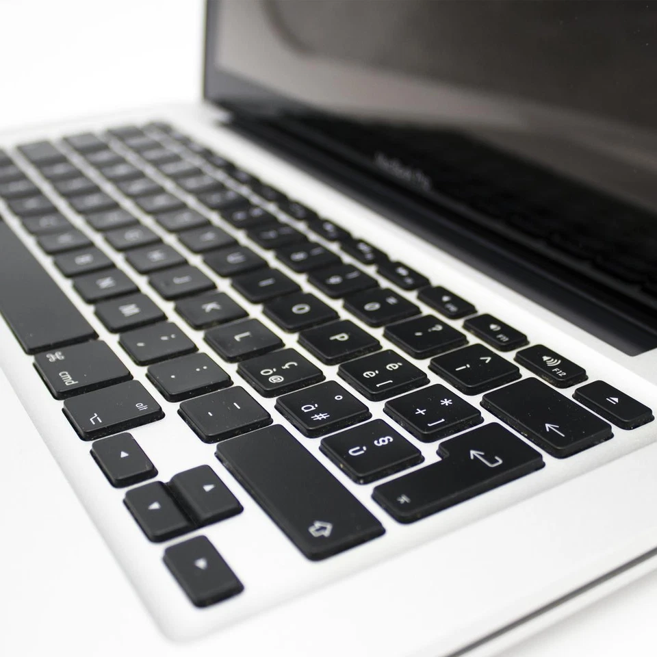 Apple MacBook Pro 13" A1278 Spät 2011 i7 2.8GHZ RAM 8GB SSD 240GB Tragbar - Bild 4 von 4