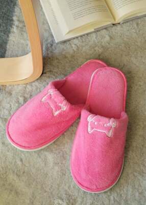 Paw Paw Women's Cat Slippers Pink Size SMALL 6-7 Premium Plush Slippers NEW