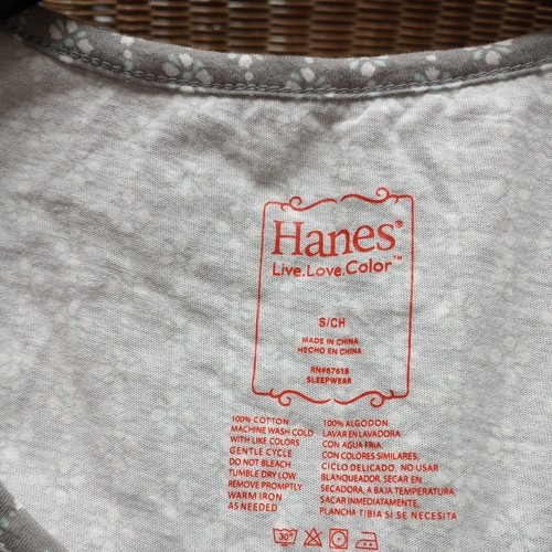 Hanes Women's Small Sleep Lounge Pajama Top 124243 FLFOU NWT - Picture 5 of 7
