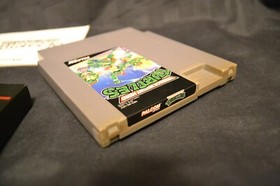 Videogame NES Nintendo Boxed Teenage Mutant Hero Turtles 1990 & Instructions