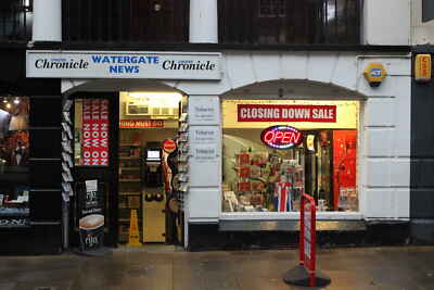 Photo 12x8 Watergate News closing down sale Chester Another small business c2015