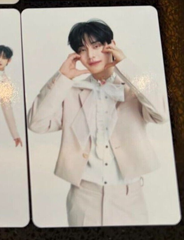 zb1 　Jiwoong ジウン　cgvトレカ KIM JIWOONG 2024 ZEROBASEONE FAN-CON IN JAPAN PHOTO CARD ZB1