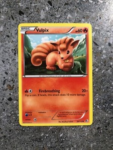 Pokemon TCG Cards Vulpix 20/113 Legendary Treasures NM-M