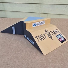 Tony Hawk Foundation Skate Ramp Build-A-Park Tan Fingerboard Skate Park Ramp