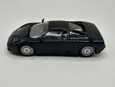 1:43 scale Minichamps diecast Bugatti EB110. (g71)