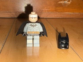 LEGO Batman Dragster: Catwoman Pursuit Set 7779 Complete with Minfigs