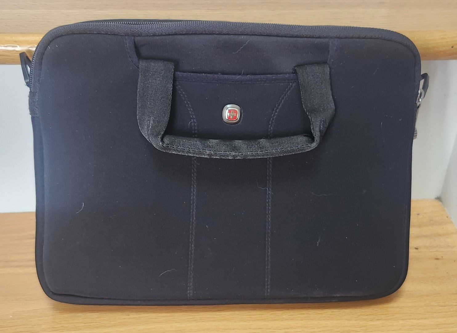 Wenger Swissgear 12&rdquo; Netbook Tablet iPad Padded Case Sleev