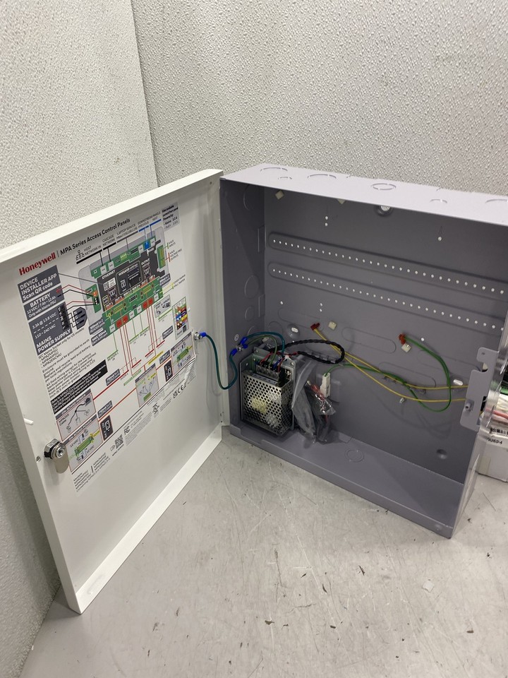 Honeywell 4 Door Controller And Metal Enclosure MPA4MPSU | eBay